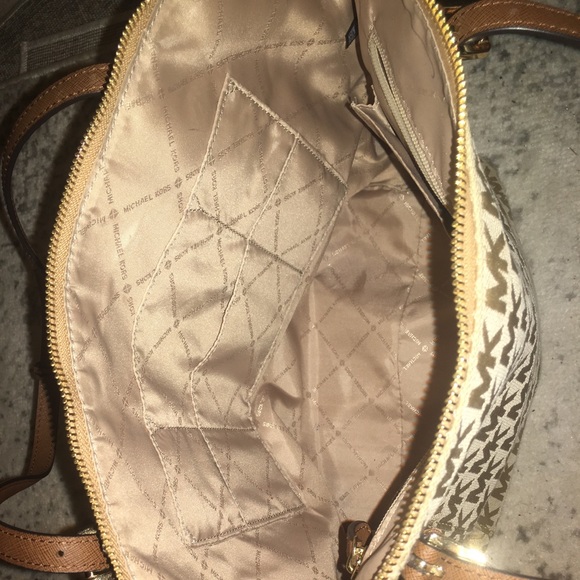 Michael kors tote bag - Picture 2 of 7